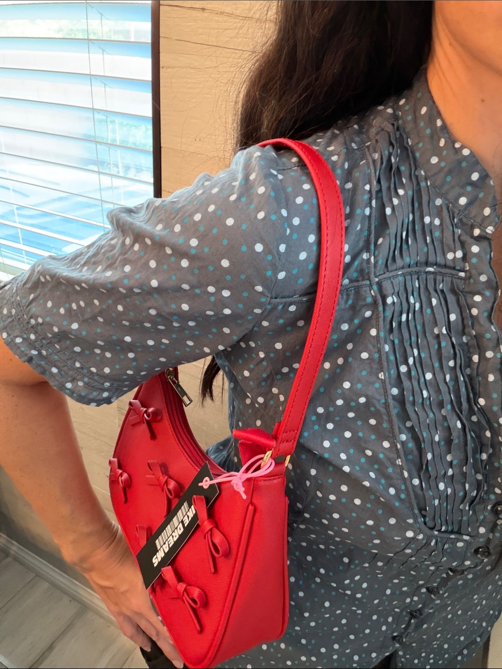 Like Dreams NWT Red Mini Shoulder Bag with Decorative Bows - Picture 10 of 13